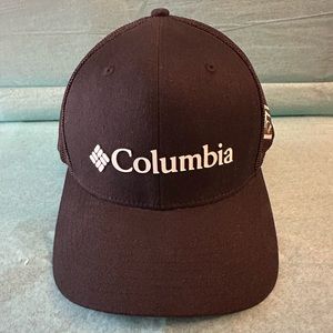 Columbia black hat S/M